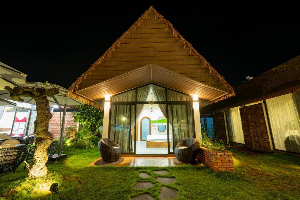 Hotel Apple House & Coffee Ba Ria Camera foto